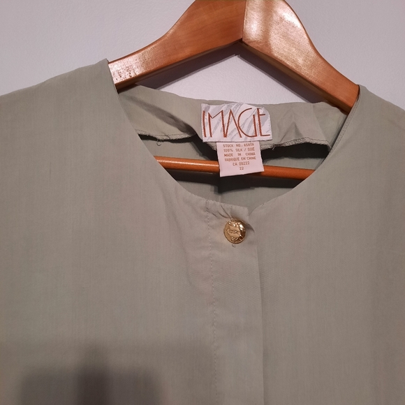 IMAGE 100% Silk VTG Light Green Shirt - Picture 3 of 8